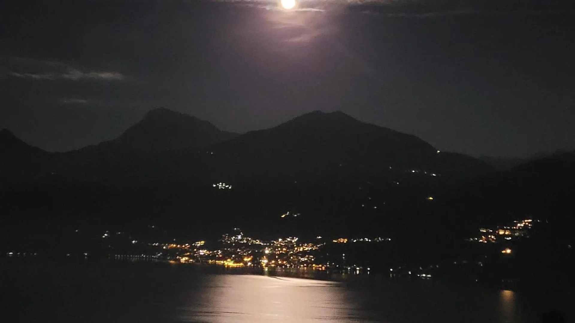 Casa vacanze Paradise Villa Vista Lago Di Como A Menaggio